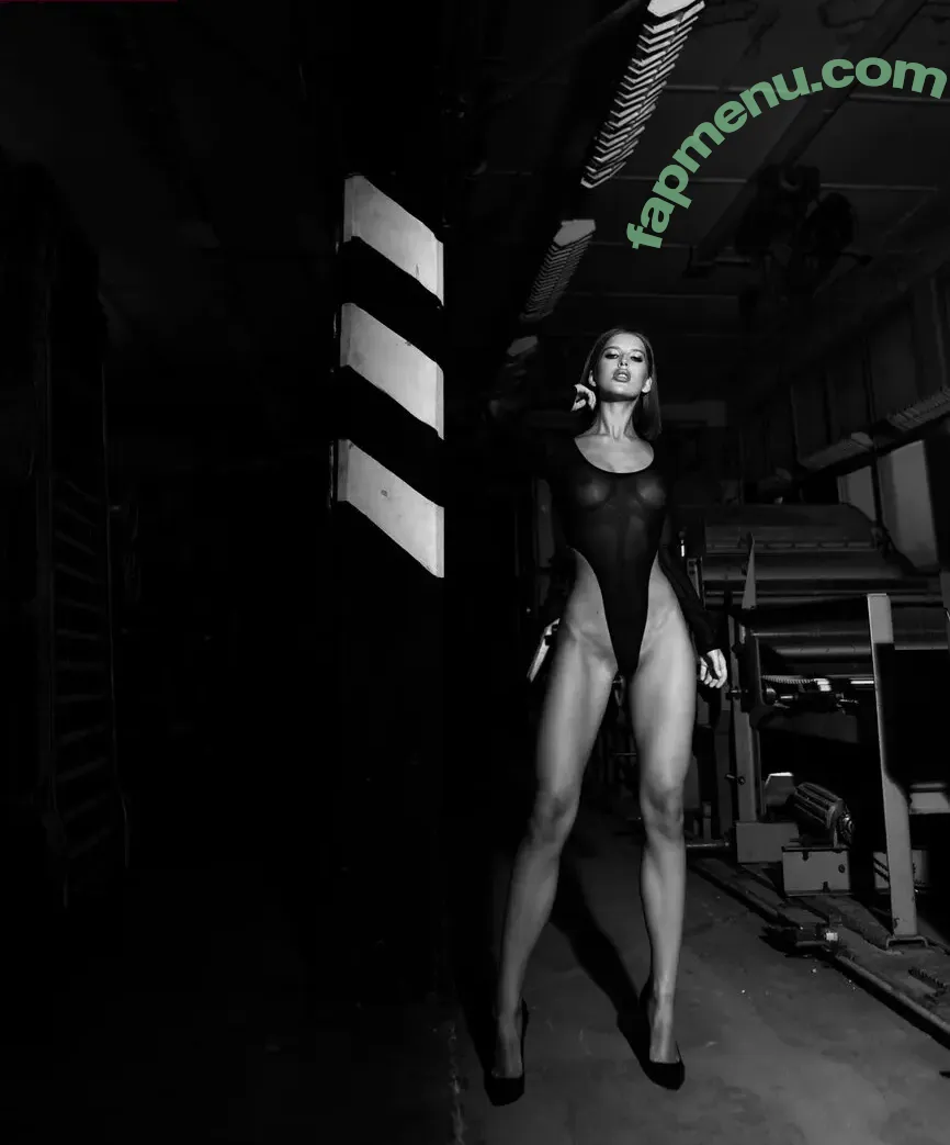 Alice Shilamka nude photo #0157 (Alice Von V / alice.von.v / alicevonv / shilamka / shilamkaa)