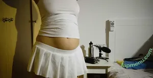  nude photo #0012