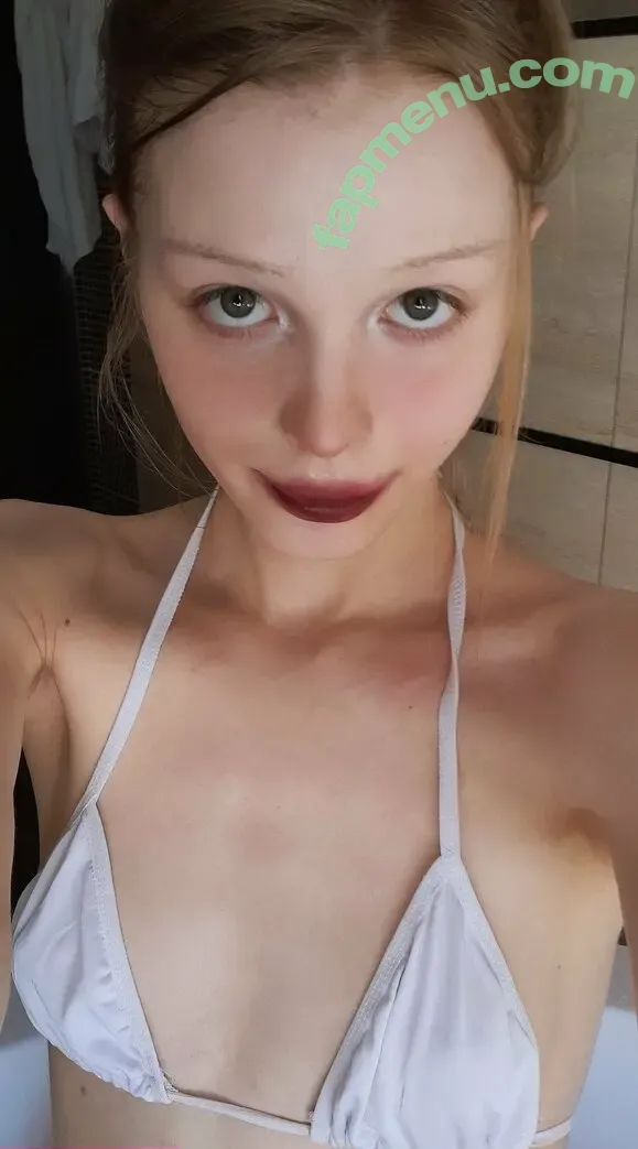 AliceBloodyTears nude photo #0027 (aliceosian / bloodytears / myblooodytears)