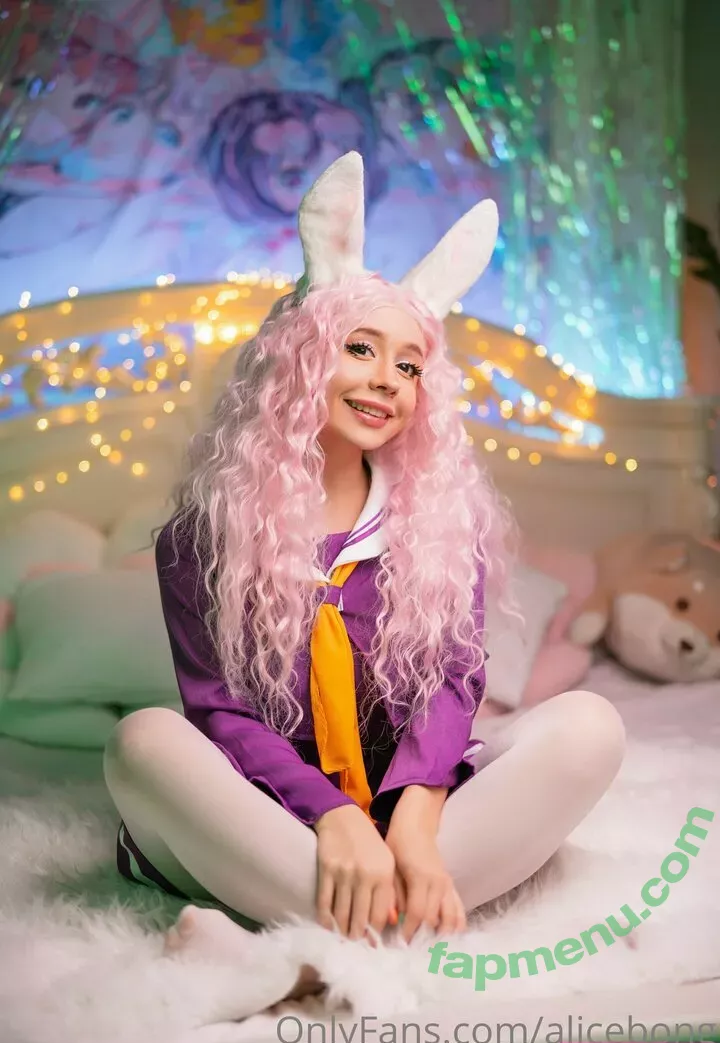 AliceBong nude photo #1701 (HheadShhot)