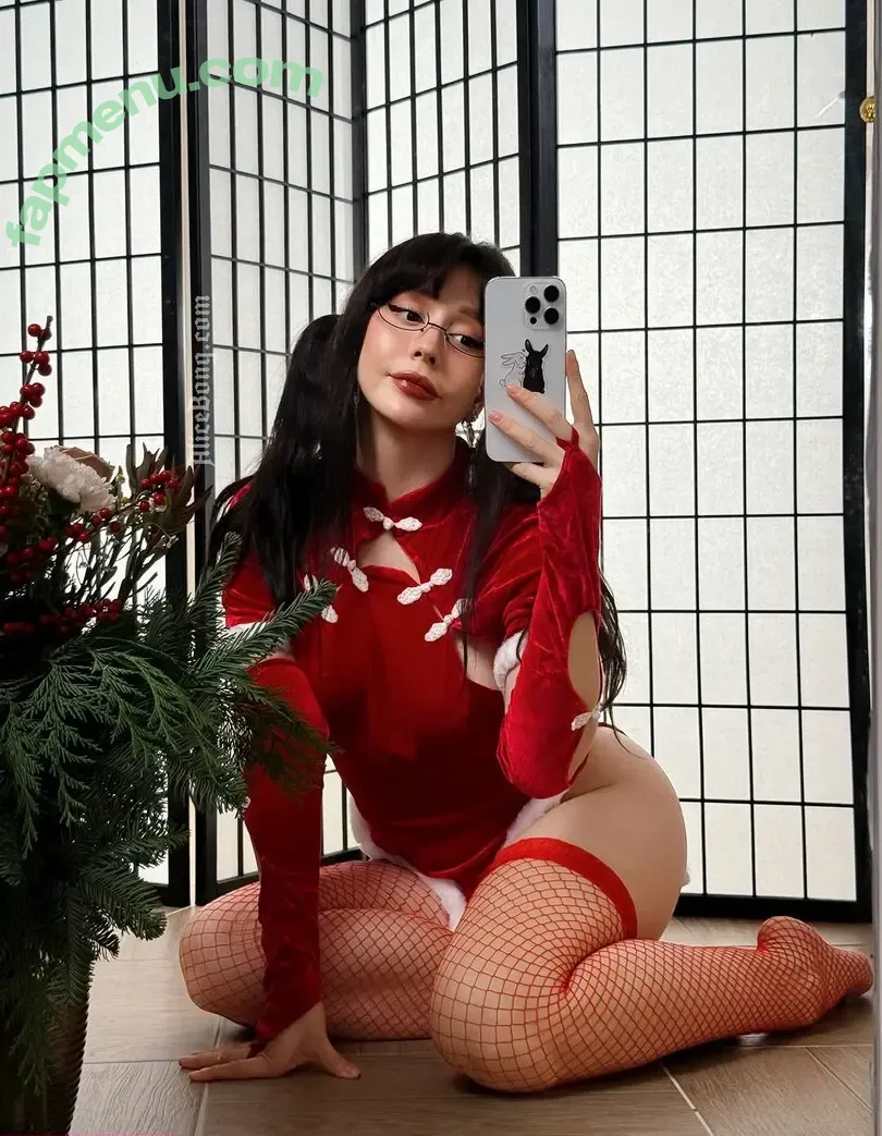 AliceBong nude photo #2053 (HheadShhot)