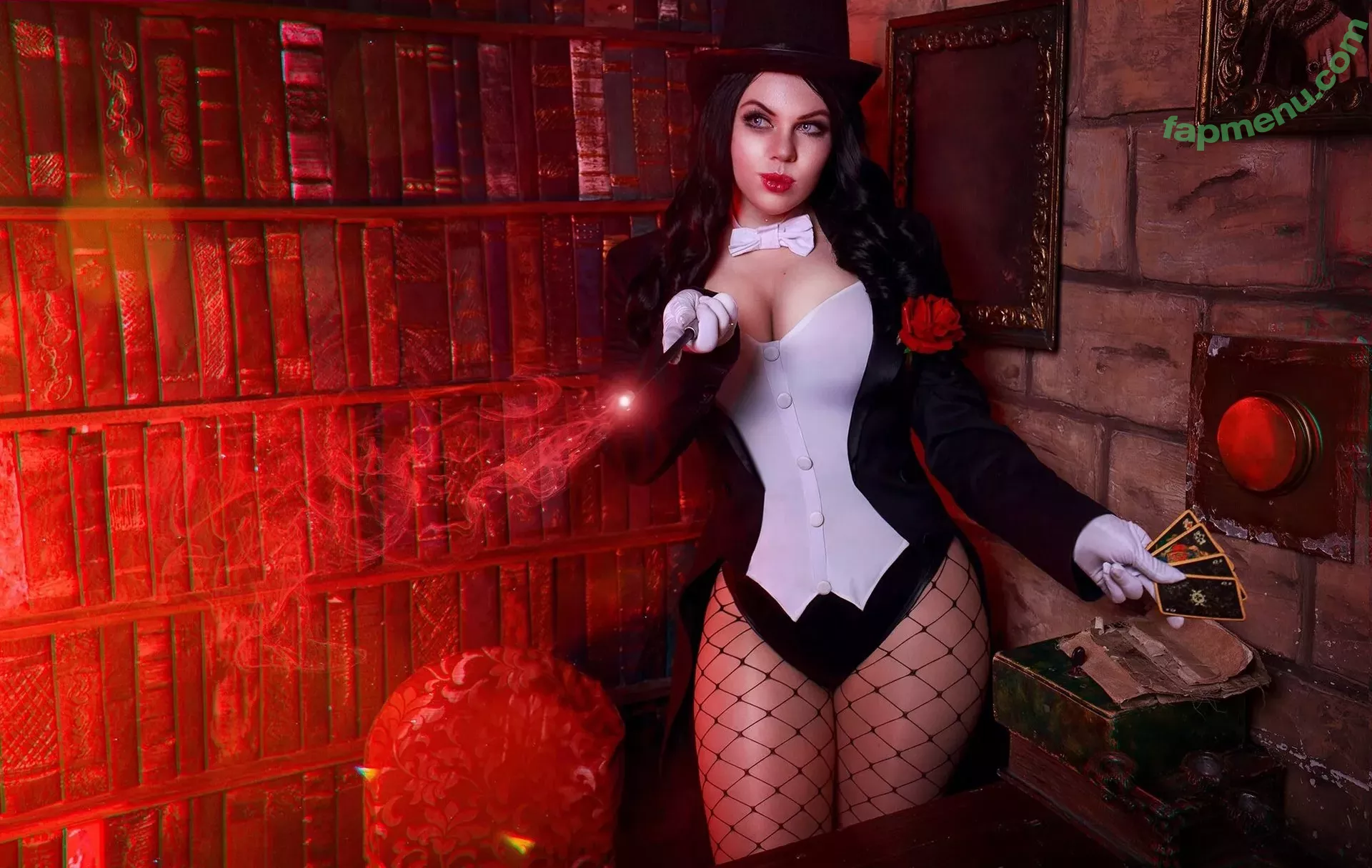 Alicecosplay nude photo #0223 (Alice_with_cats)