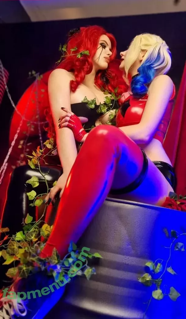 Alicecosplay nude photo #0336 (Alice_with_cats)