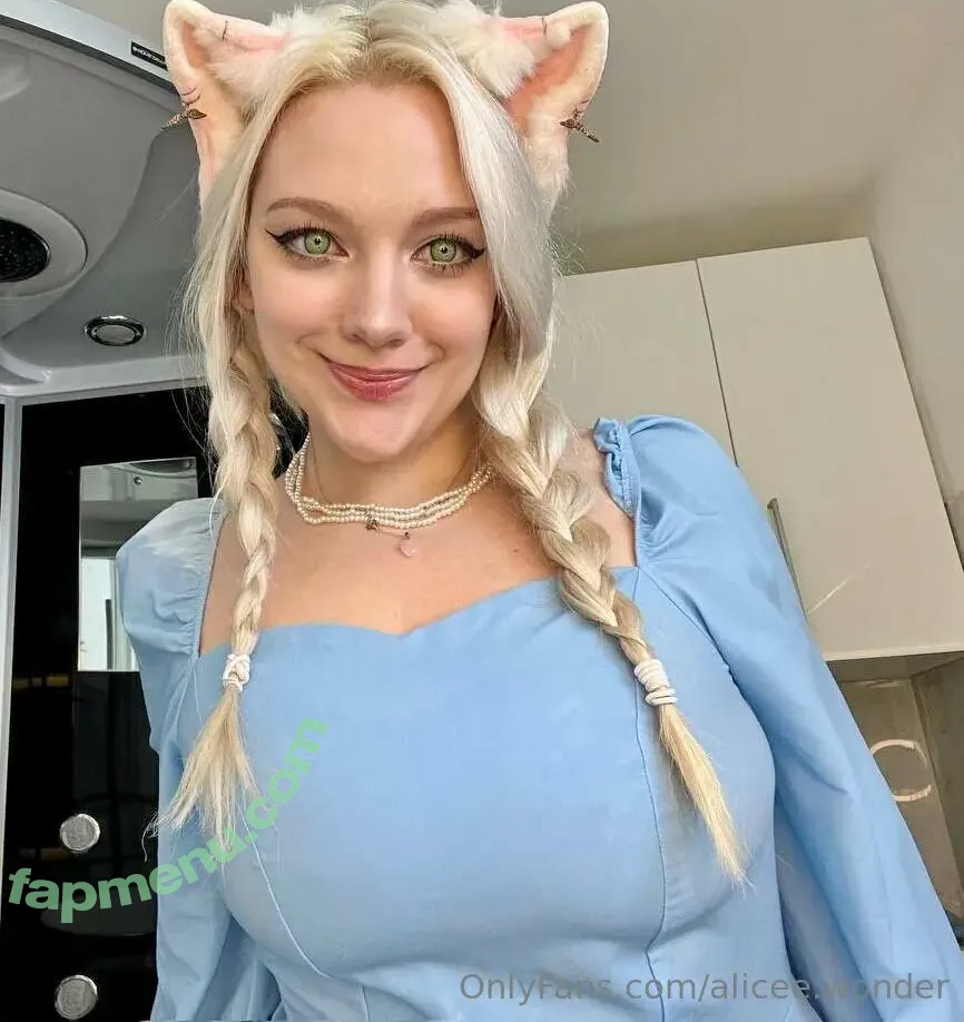 alicee777709 nude photo #0068 (aaaliceee777)