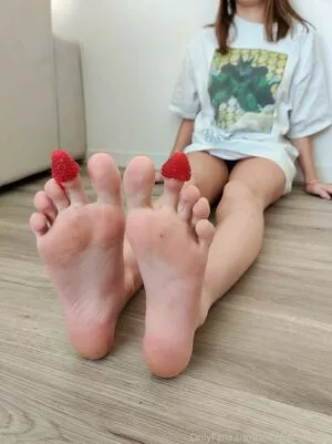 alicefrenchfeet / alice.frenchfeet nude photo #0019