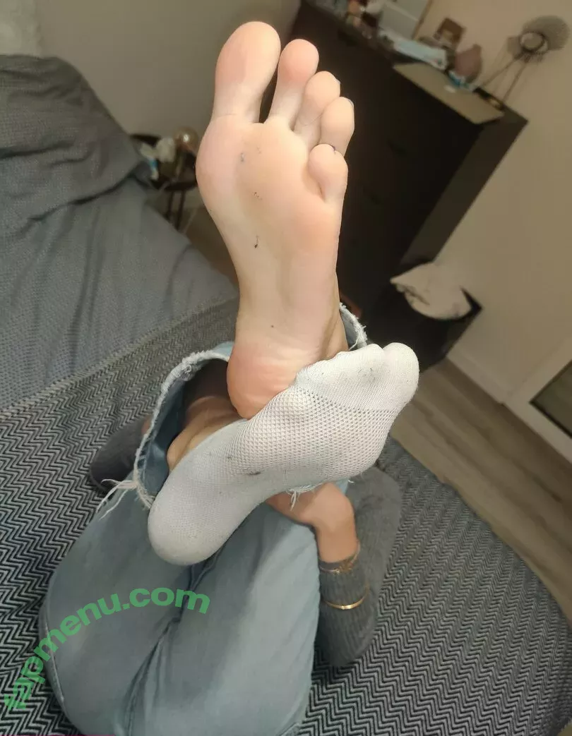 alicefrenchfeet nude photo #0197 (alice.frenchfeet)