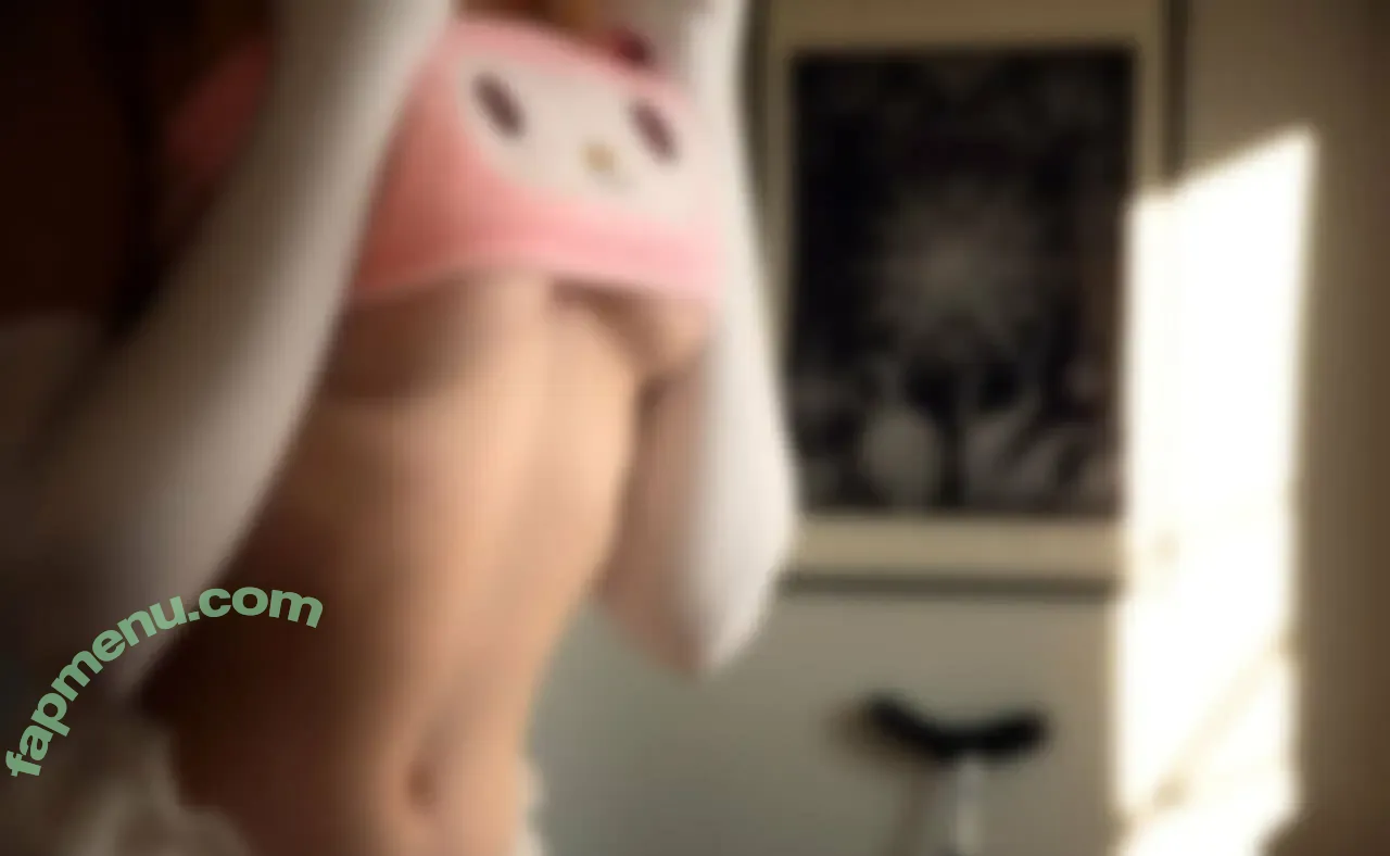 aliceinnordicland nude photo #0001 (aliceinnordicland)