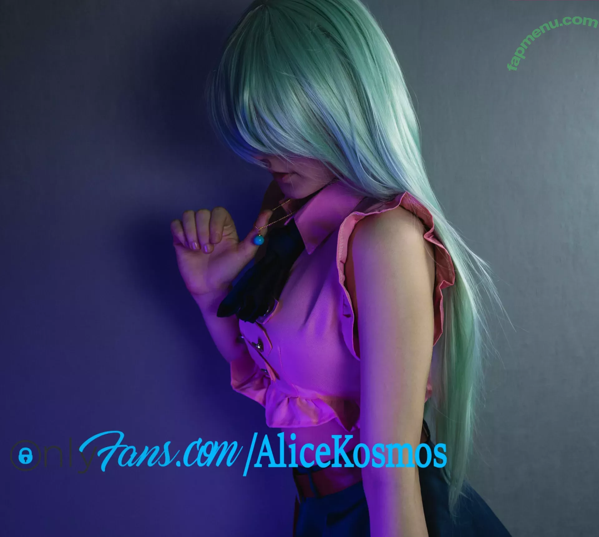 alicekosmos nude photo #0035 (alicekosmos_official)