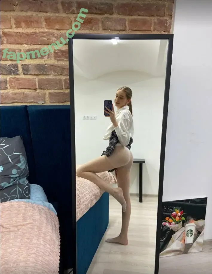 alicelunee nude photo #0054 (alicelune)