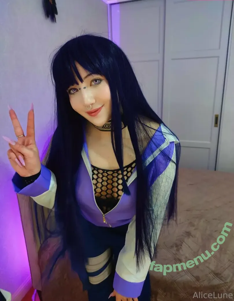 aliceluneee nude photo #0010 (alicelunee)