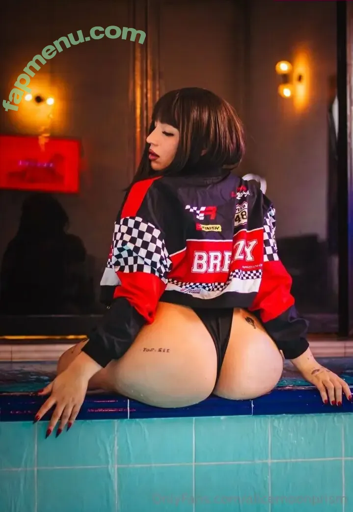 alicemoonprism nude photo #0129 (thealicemoon)