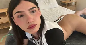 alicemoonxo / elliemoonxo nude photo #0002