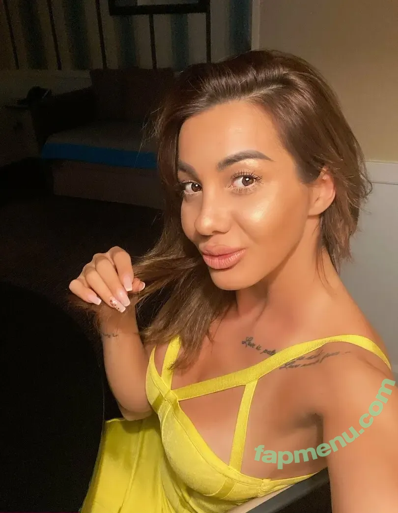 aliceromainxxx nude photo #0017 (aliceromainxxx)