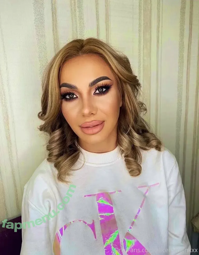 aliceromainxxx nude photo #0046 (aliceromainxxx)