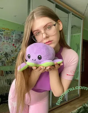 aliceschulz / kleinealicee / schulz.aliceee nude photo #0026