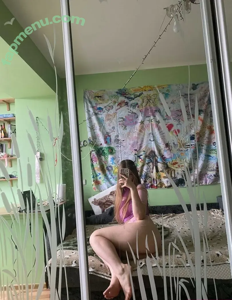 aliceschulz nude photo #0047 (kleinealicee / schulz.aliceee)