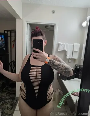 alicesnow / byalicesnow nude photo #0760