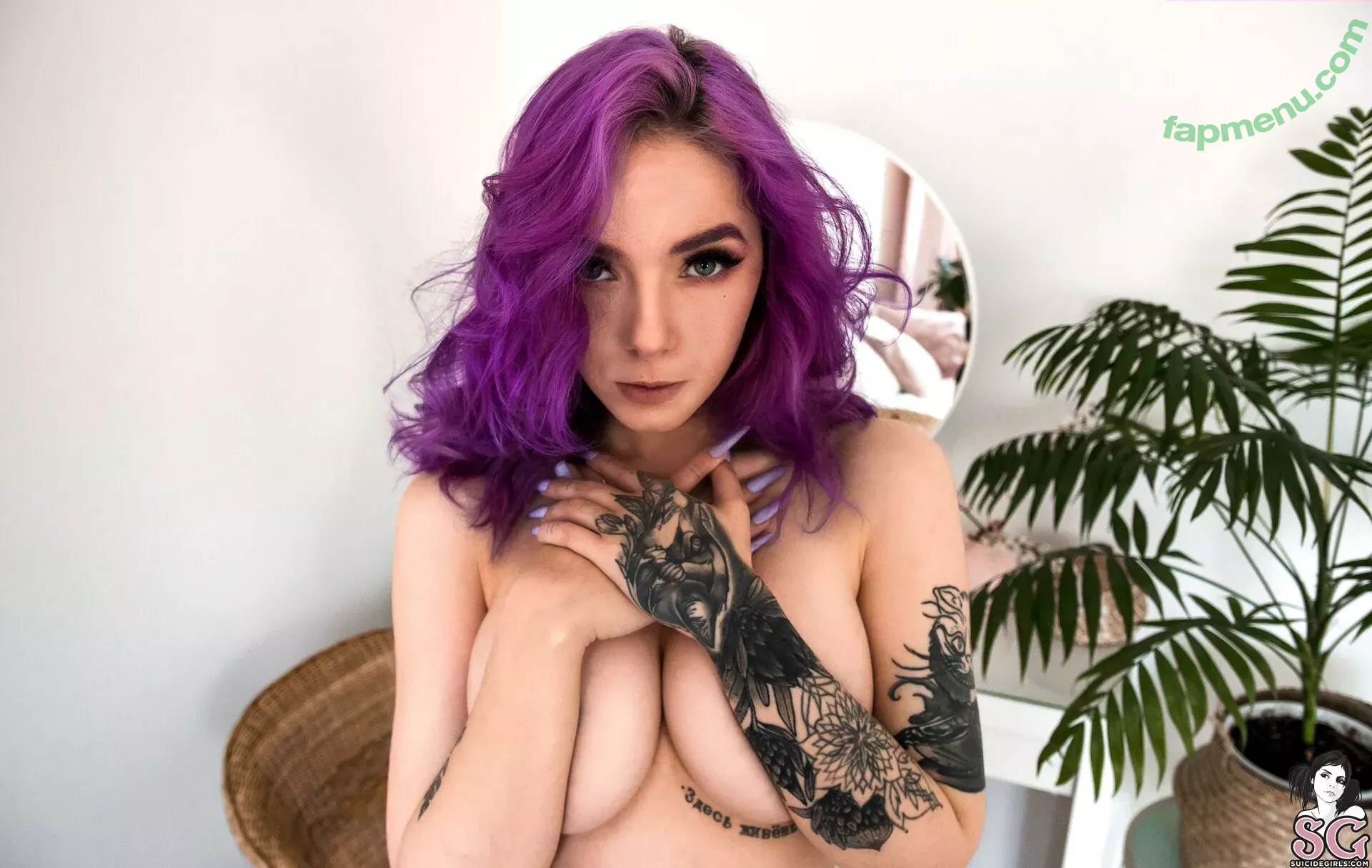 Aliceverner nude photo #0019 (alicevernersuicide)