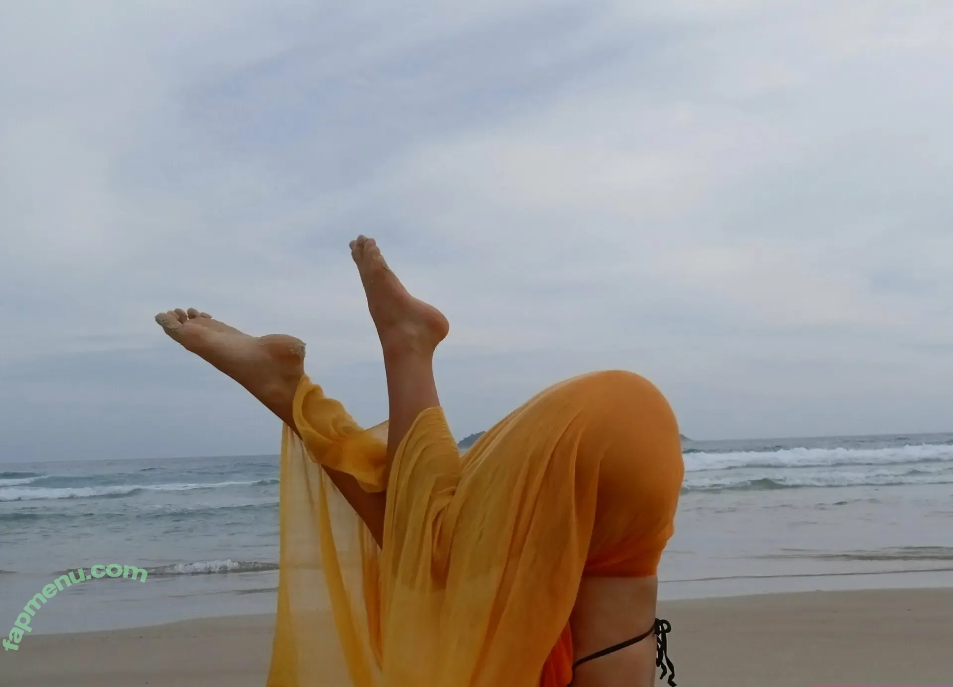 alicewlt nude photo #0005 (alice.wlt)