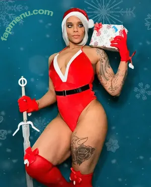 alicewolves / Alicia Rancier nude photo #0013