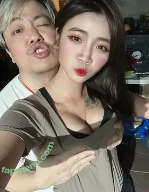  nude photo #0004
