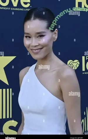 Alicia Hannah Kim / thealiciahannah nude photo #0005