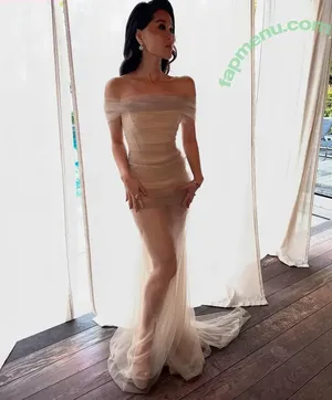 Alicia Hannah Kim / thealiciahannah nude photo #0042