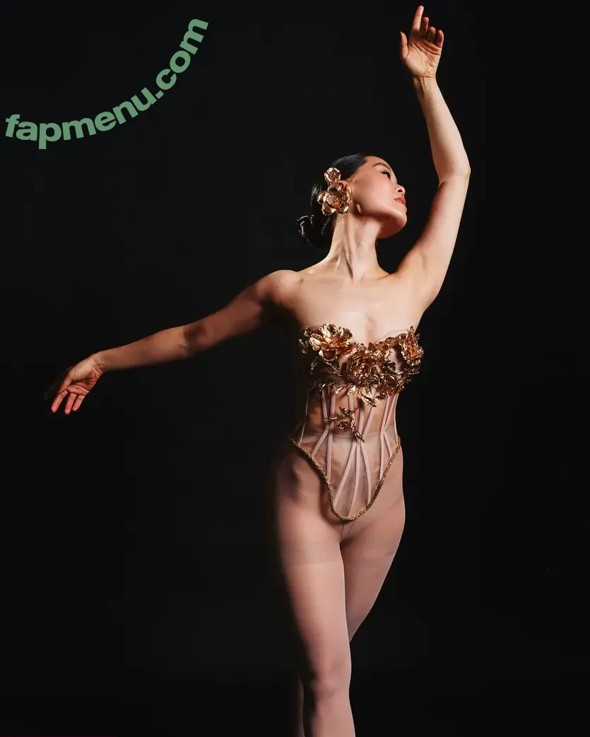 Alicia Hannah Kim nude photo #0002 (thealiciahannah)