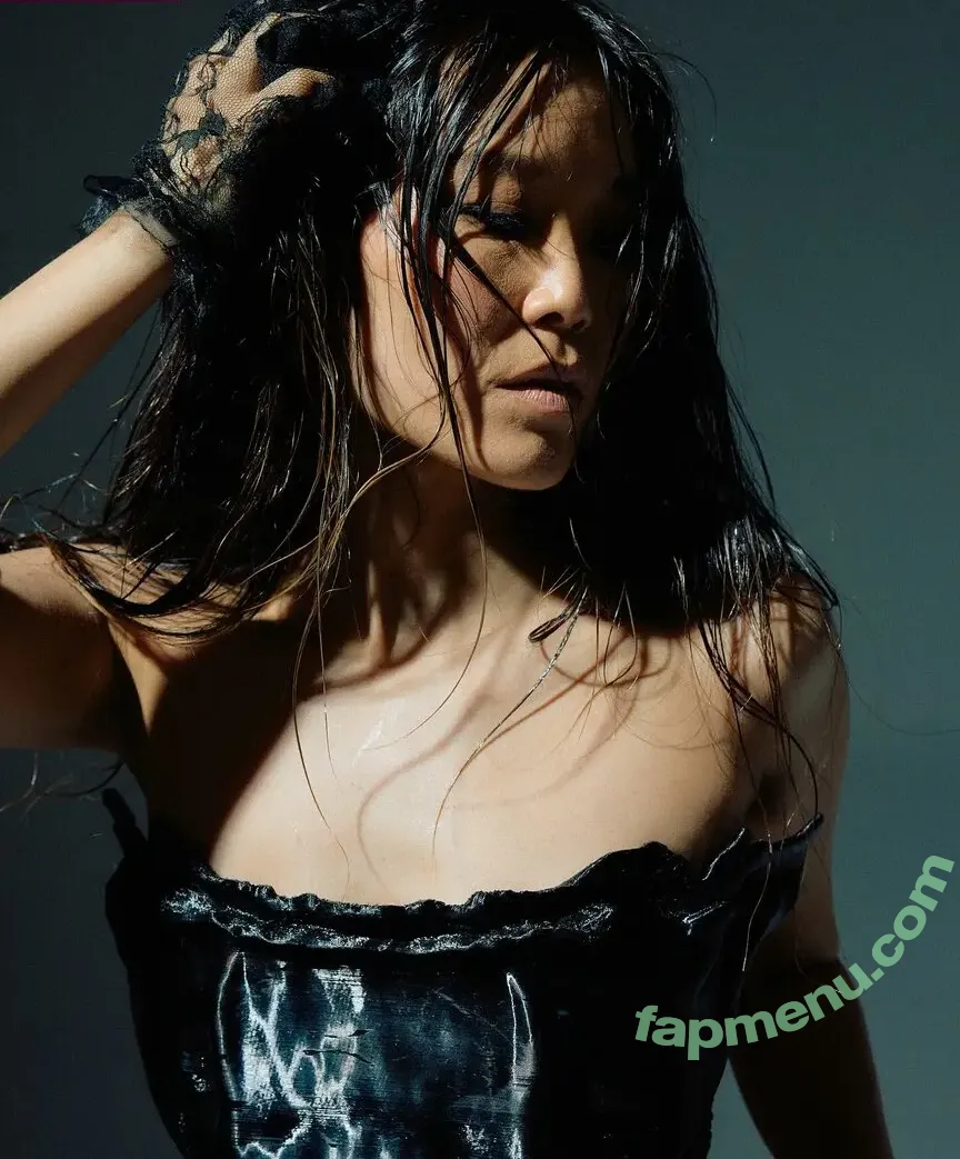 Alicia Hannah Kim nude photo #0047 (thealiciahannah)