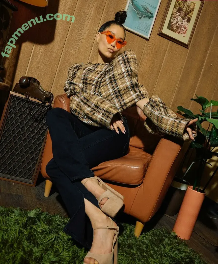 Alicia Hannah Kim nude photo #0054 (thealiciahannah)