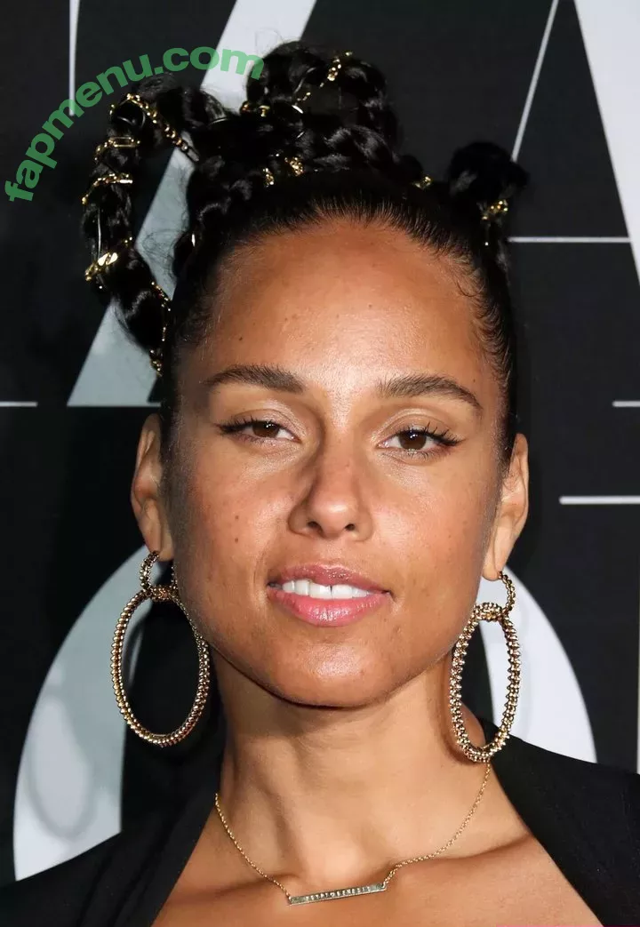 Alicia Keys nude photo #0007 (aliciakeys / ayxxxclusive)