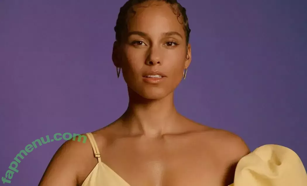 Alicia Keys nude photo #0174 (aliciakeys / ayxxxclusive)