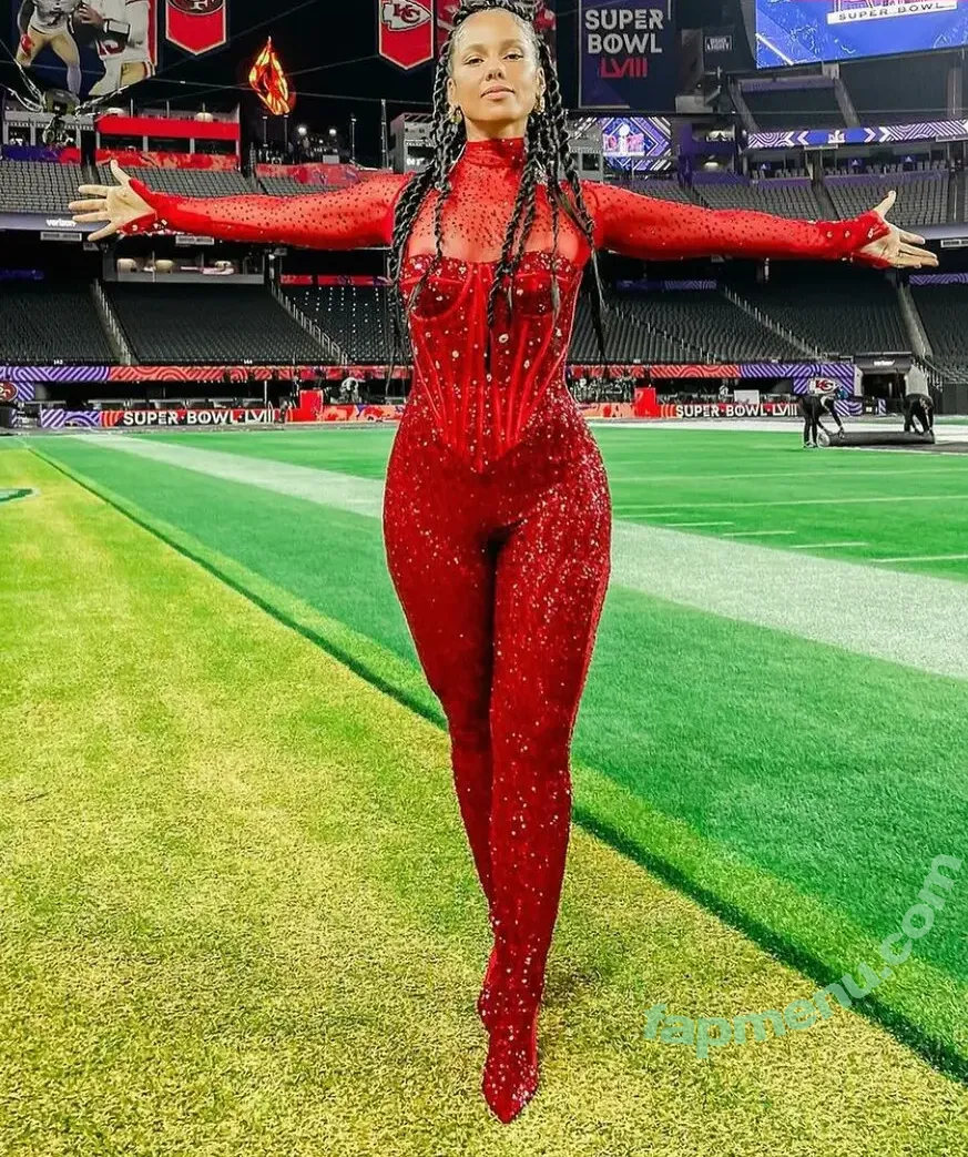 Alicia Keys nude photo #0374 (aliciakeys / ayxxxclusive)