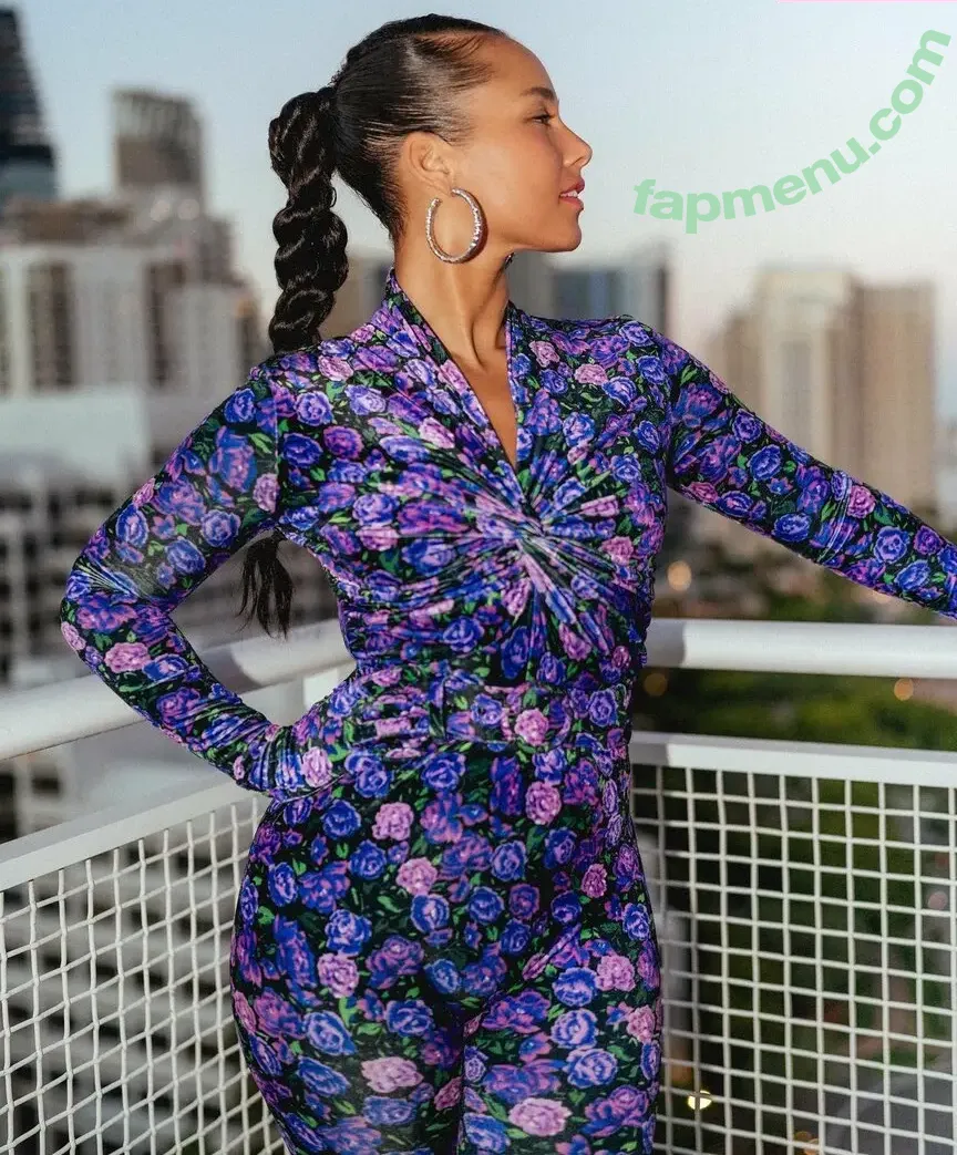 Alicia Keys nude photo #0426 (aliciakeys / ayxxxclusive)