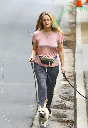 Alicia Silverstone / AliciaSilv / aliciasilverstone nude photo #0332