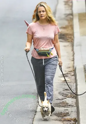 Alicia Silverstone / AliciaSilv / aliciasilverstone nude photo #0337