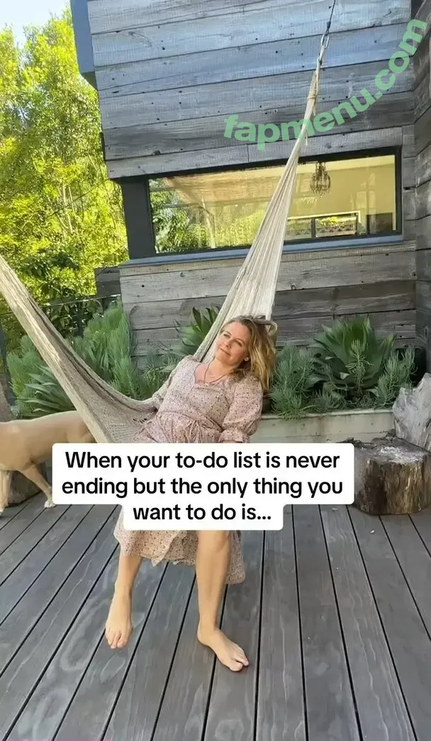 Alicia Silverstone nude photo #0329 (AliciaSilv / aliciasilverstone)