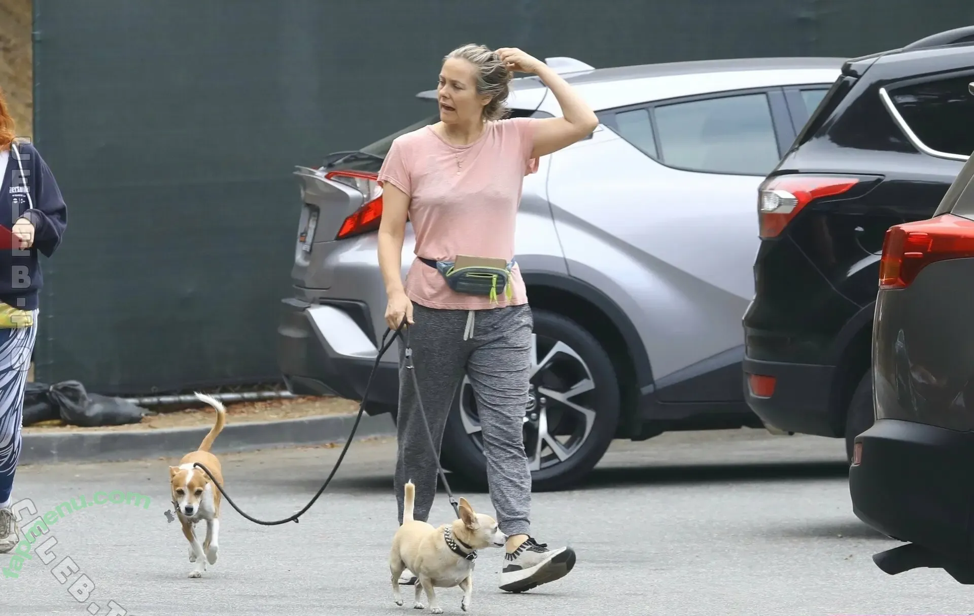 Alicia Silverstone nude photo #0336 (AliciaSilv / aliciasilverstone)