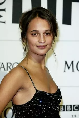 Alicia Vikander / aliciavikanderdaily nude photo #0208