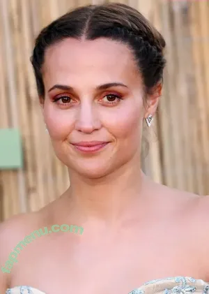 Alicia Vikander / aliciavikanderdaily nude photo #0593