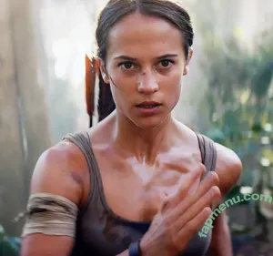 Alicia Vikander / aliciavikanderdaily nude photo #0622