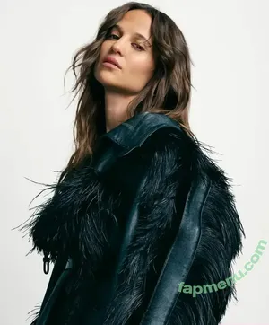 Alicia Vikander / aliciavikanderdaily nude photo #0630