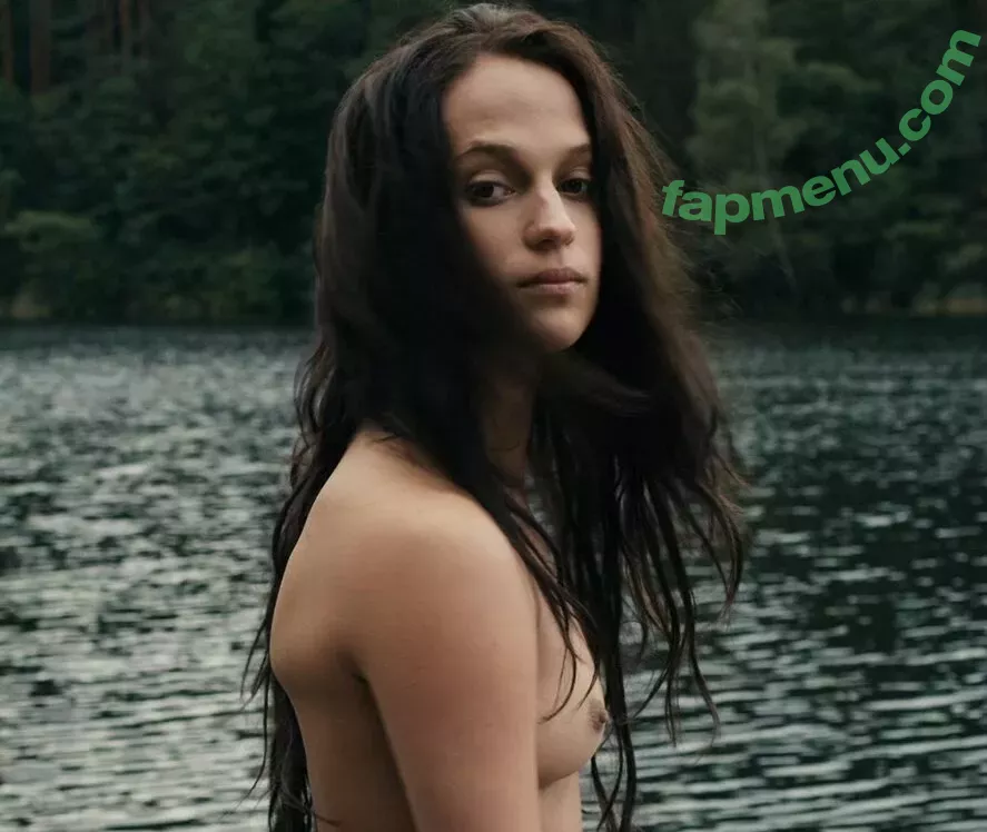 Alicia Vikander nude photo #0134 (aliciavikanderdaily)