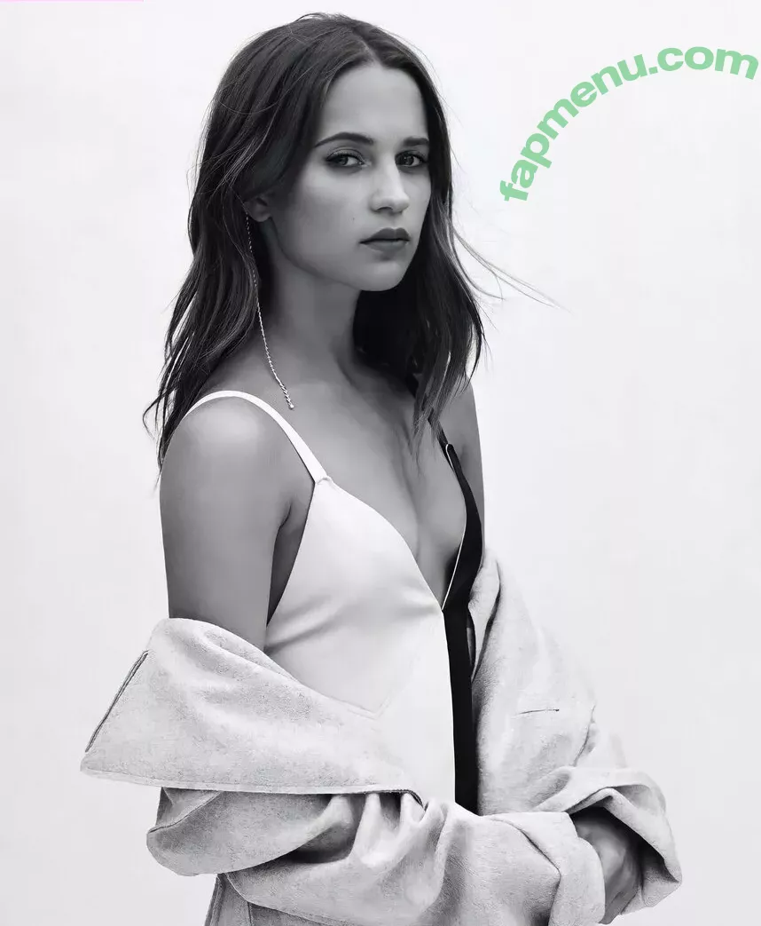 Alicia Vikander nude photo #0150 (aliciavikanderdaily)