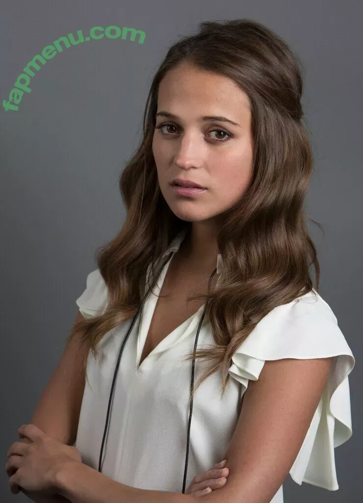 Alicia Vikander nude photo #0218 (aliciavikanderdaily)