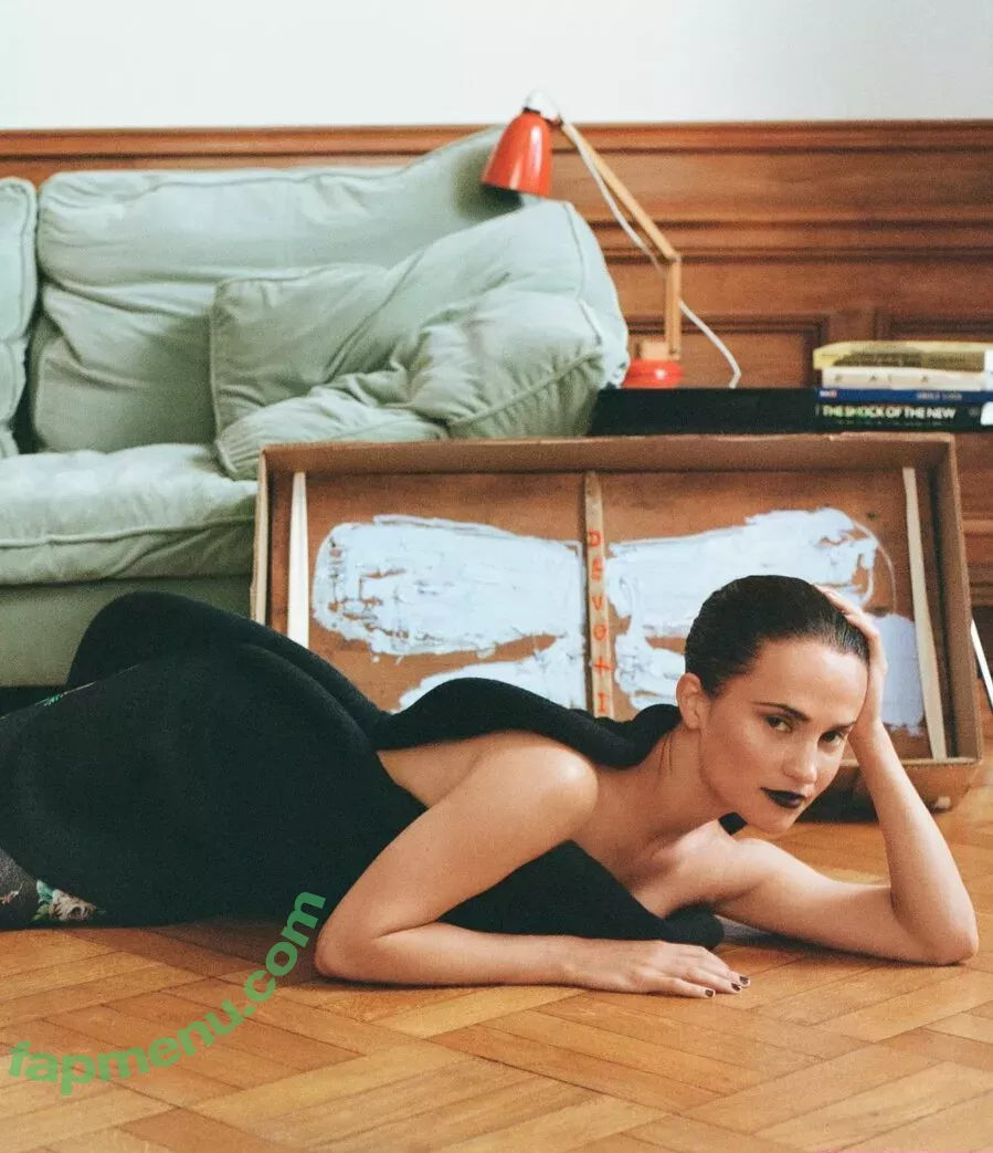 Alicia Vikander nude photo #0383 (aliciavikanderdaily)