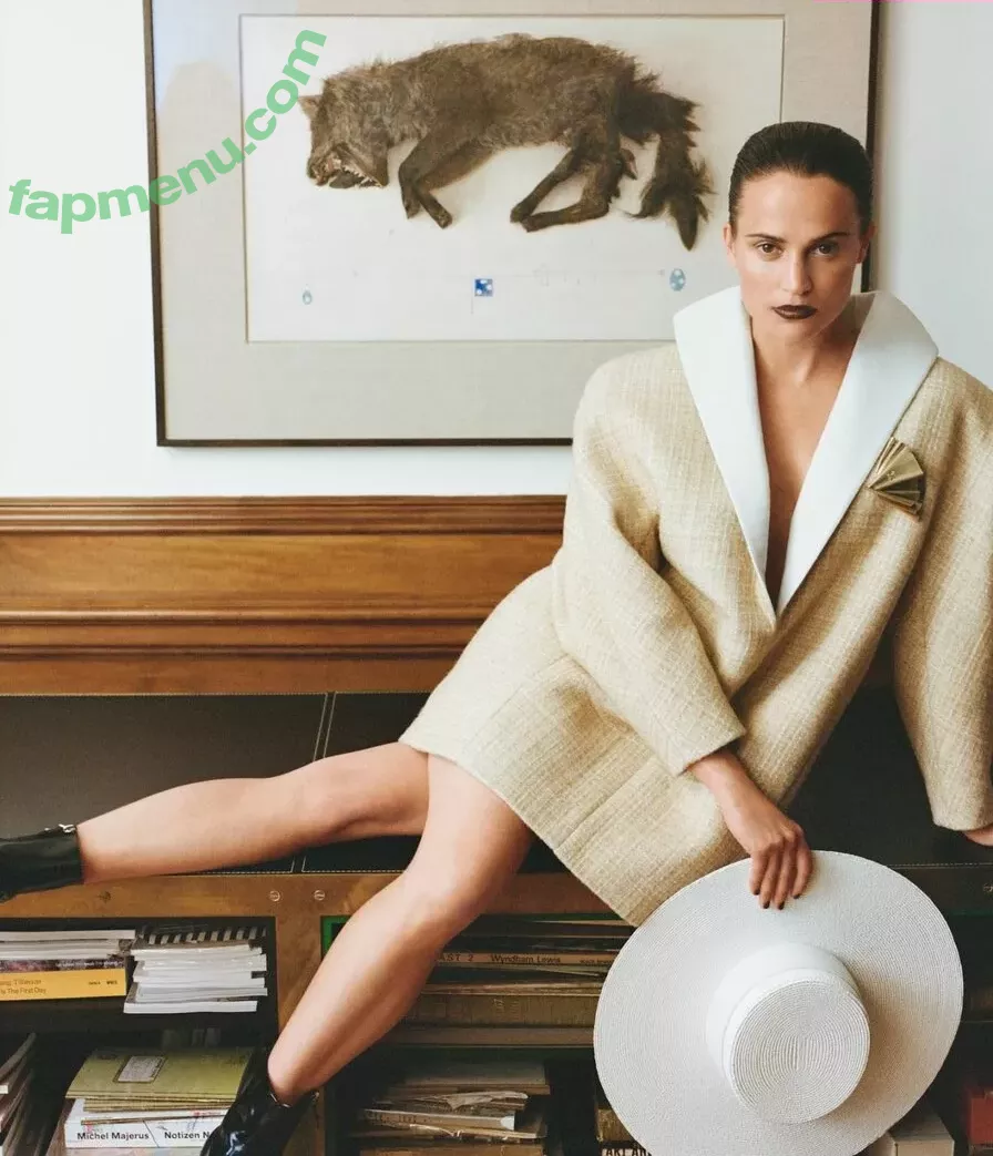 Alicia Vikander nude photo #0388 (aliciavikanderdaily)