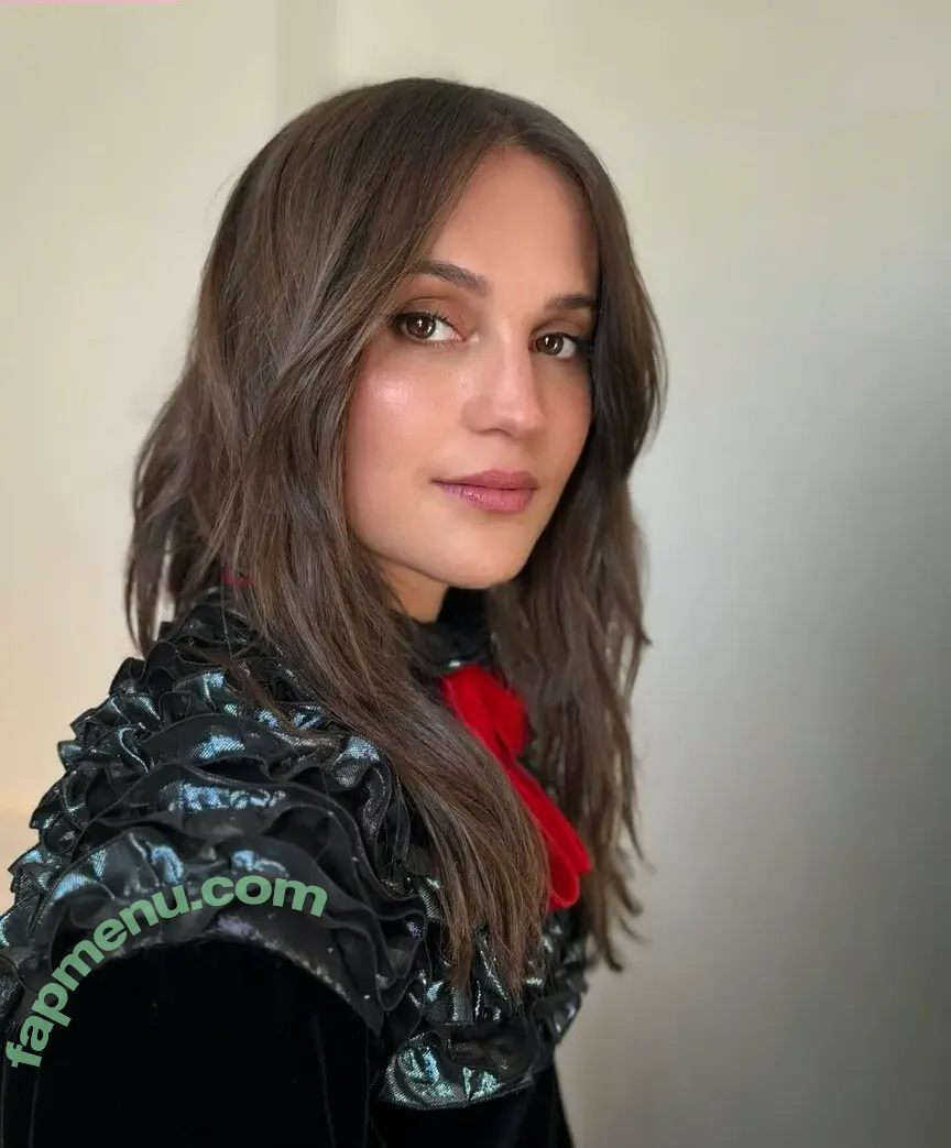 Alicia Vikander nude photo #0552 (aliciavikanderdaily)