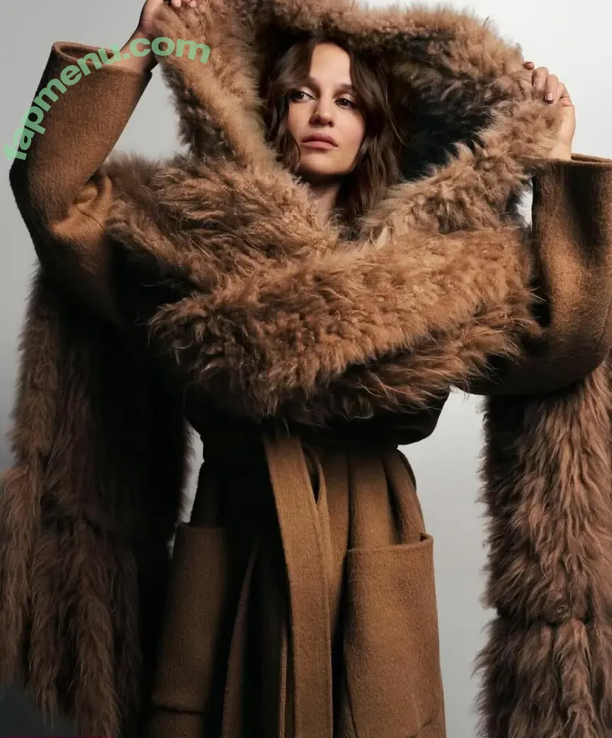 Alicia Vikander nude photo #0631 (aliciavikanderdaily)