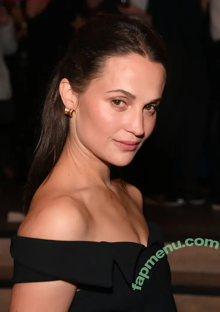 Alicia Vikander nude photo #0642 (aliciavikanderdaily)